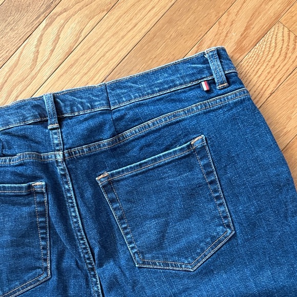 Tommy Hilfiger Blue Floral Embroidered Women's Jeans - Picture 10 of 10